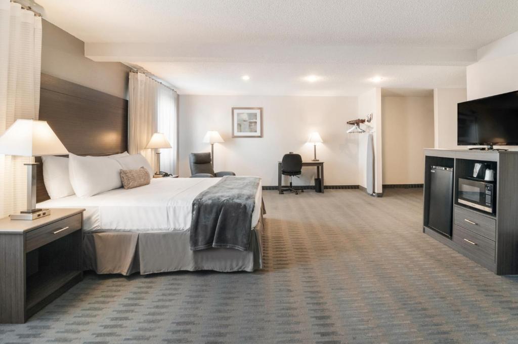 American Inn & Suites Metro Airport image 19